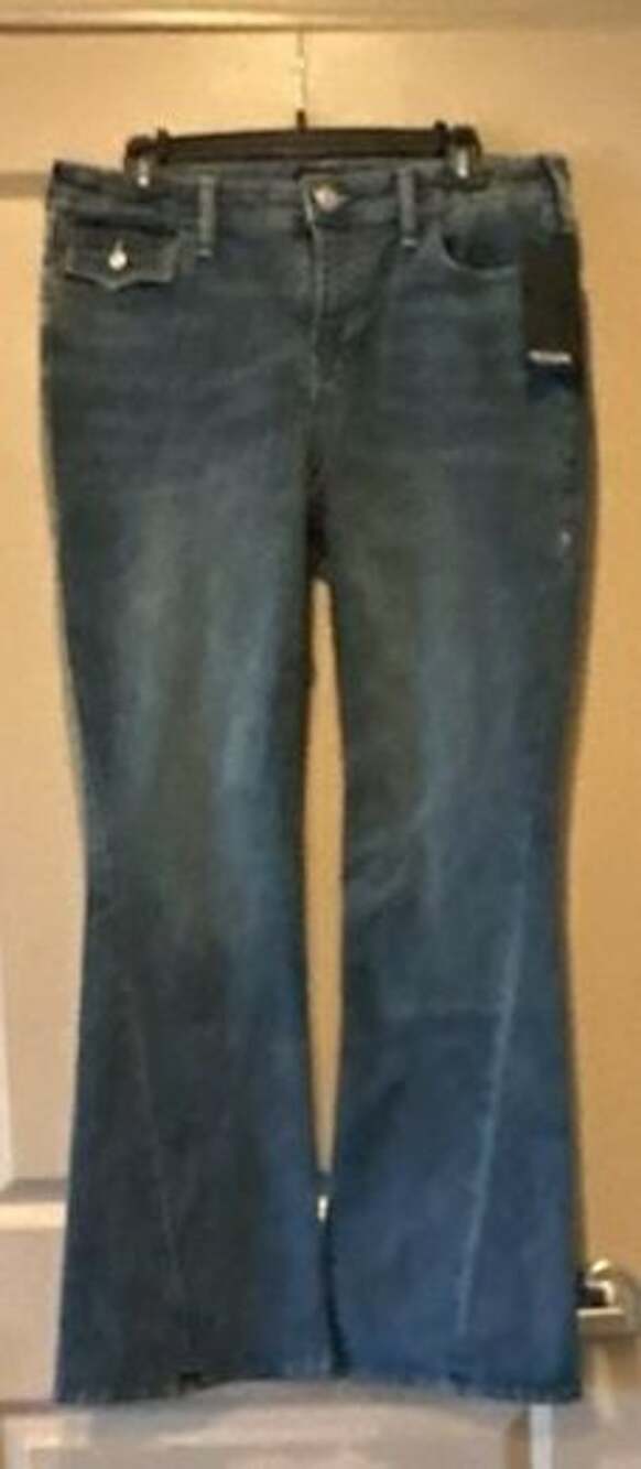 True Religion Joey Mid Rise Flare Size 30 Jeans